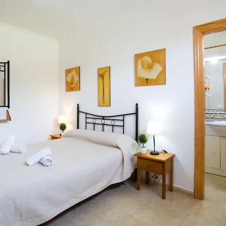 Nadaltenis By Interhome Vila